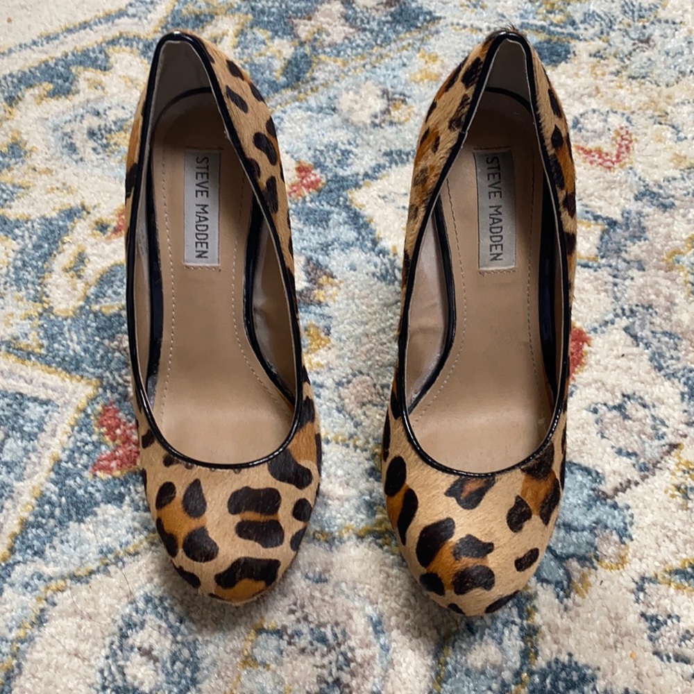 Leopard heels